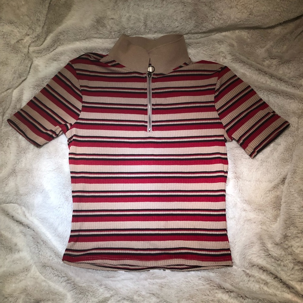 Zip up collard shirt
